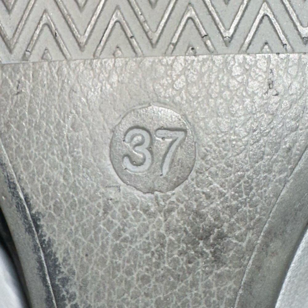 Bueno White Leather Wedge Sandals Size 37 | Metallic Detail | EUC - Picture 7 of 9